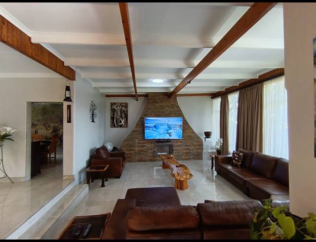 3 BEDROOM HOUSE FOR SALE IN MAGALIESKRUIN